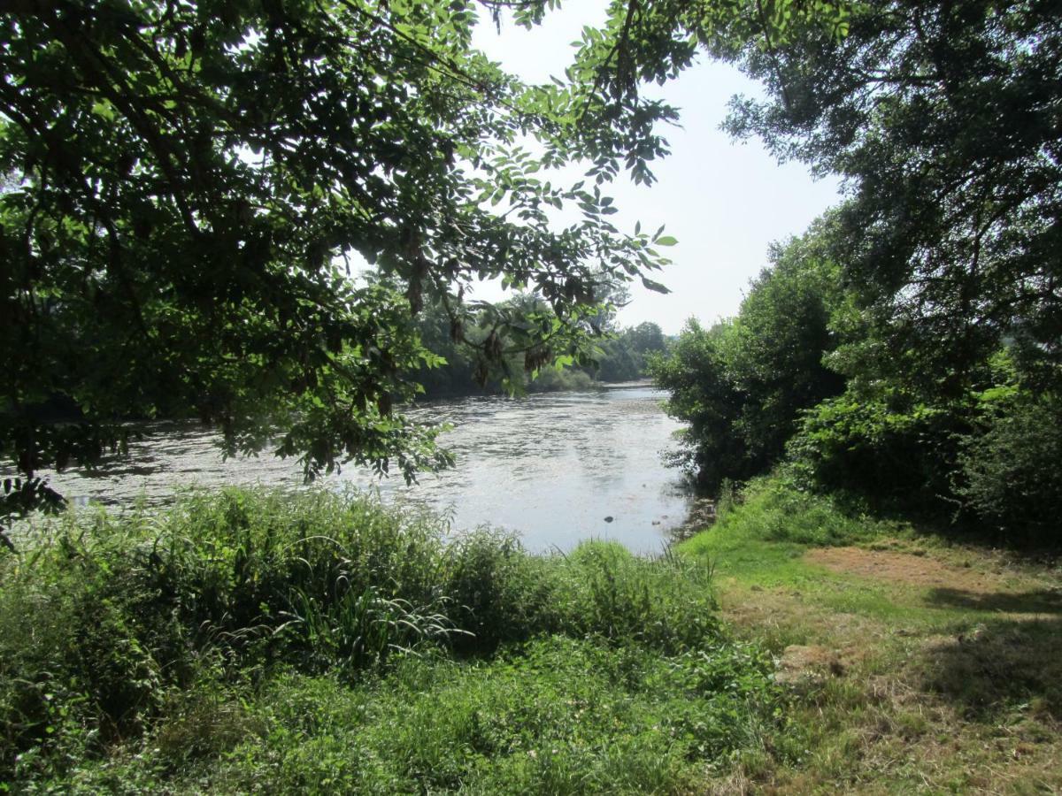 Appartement Saint-Antoine Toulon-sur-Arroux ภายนอก รูปภาพ